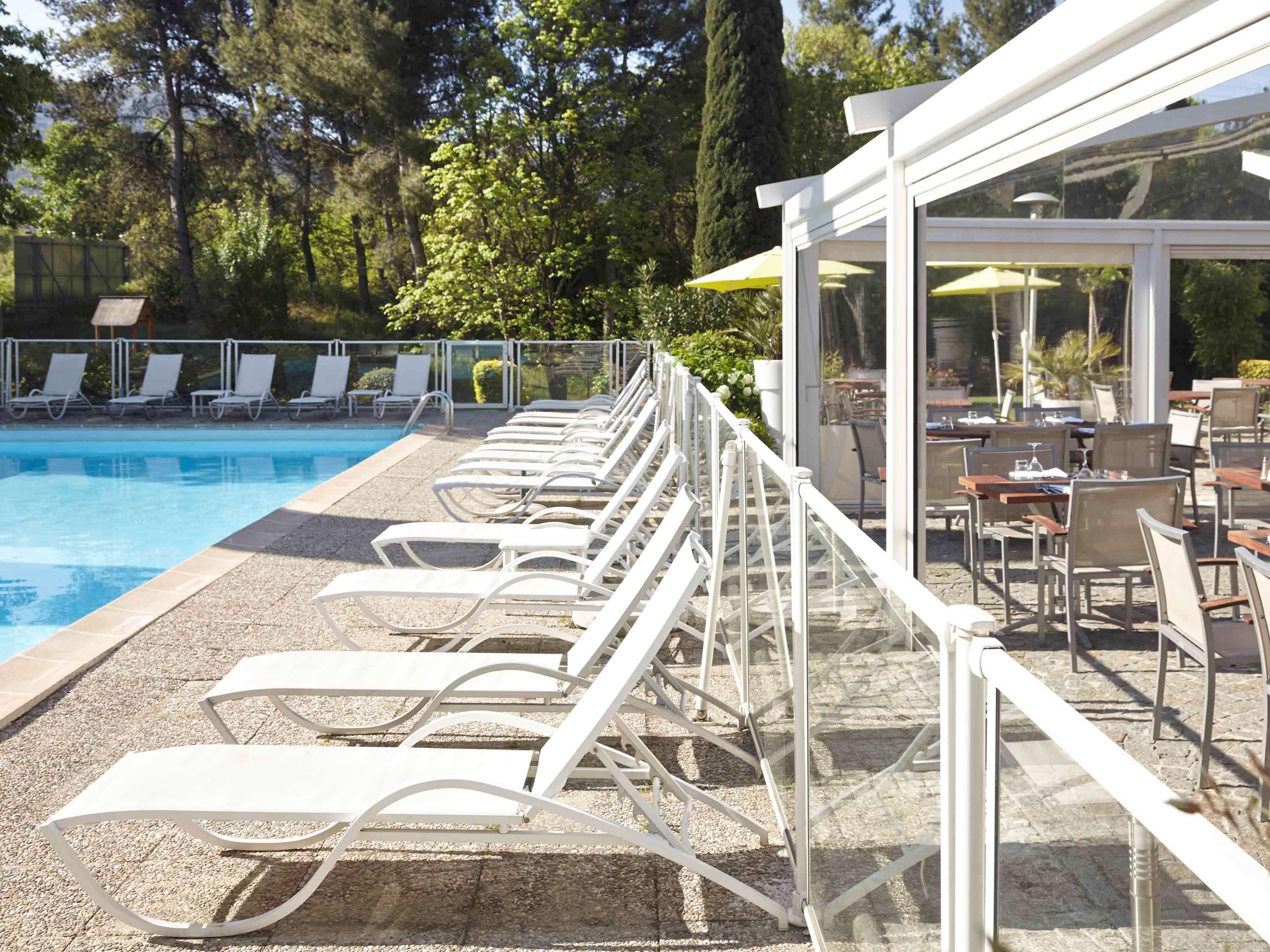 Novotel Marseille Est Porte D'Aubagne Экстерьер фото