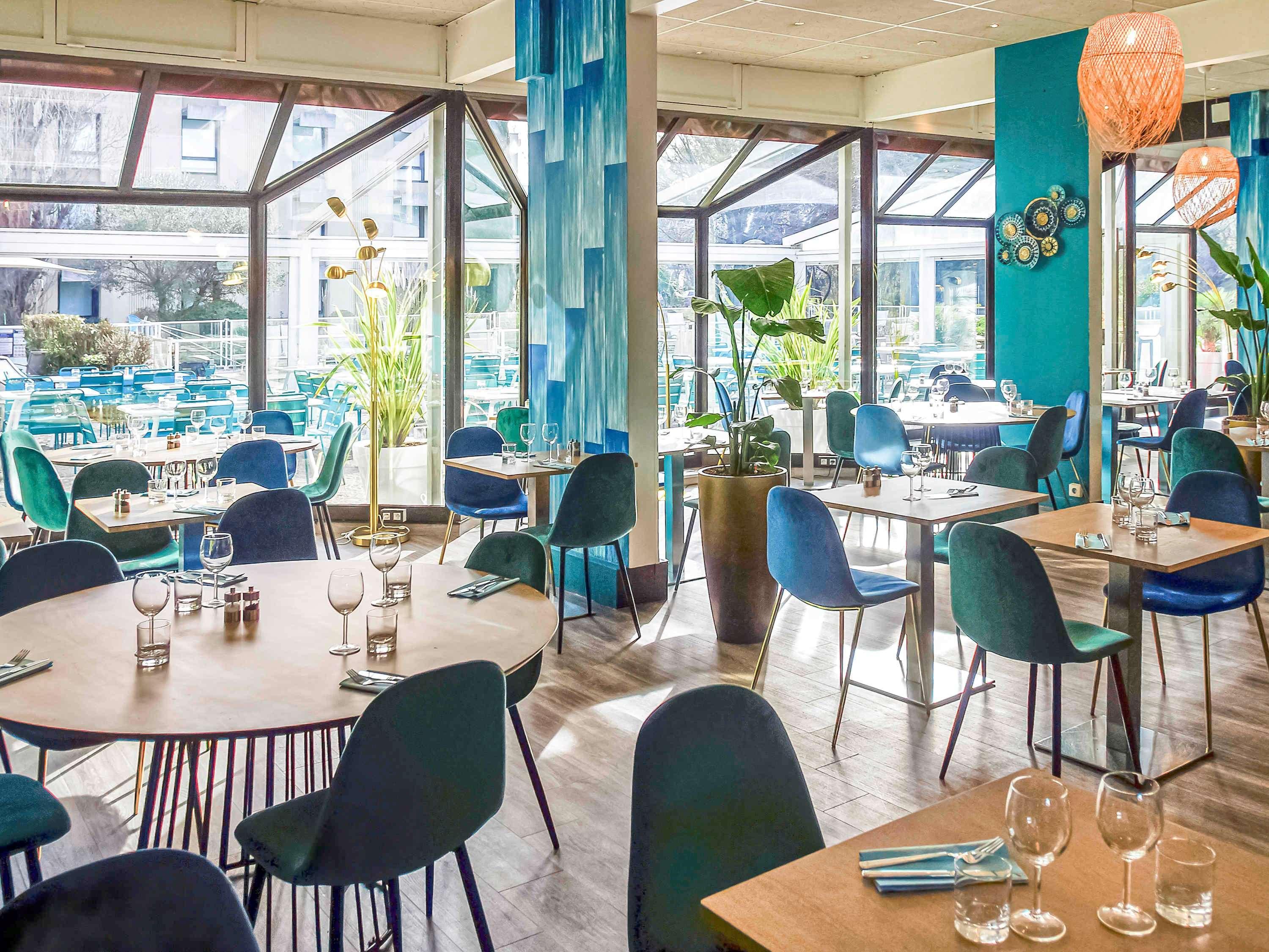Novotel Marseille Est Porte D'Aubagne Экстерьер фото