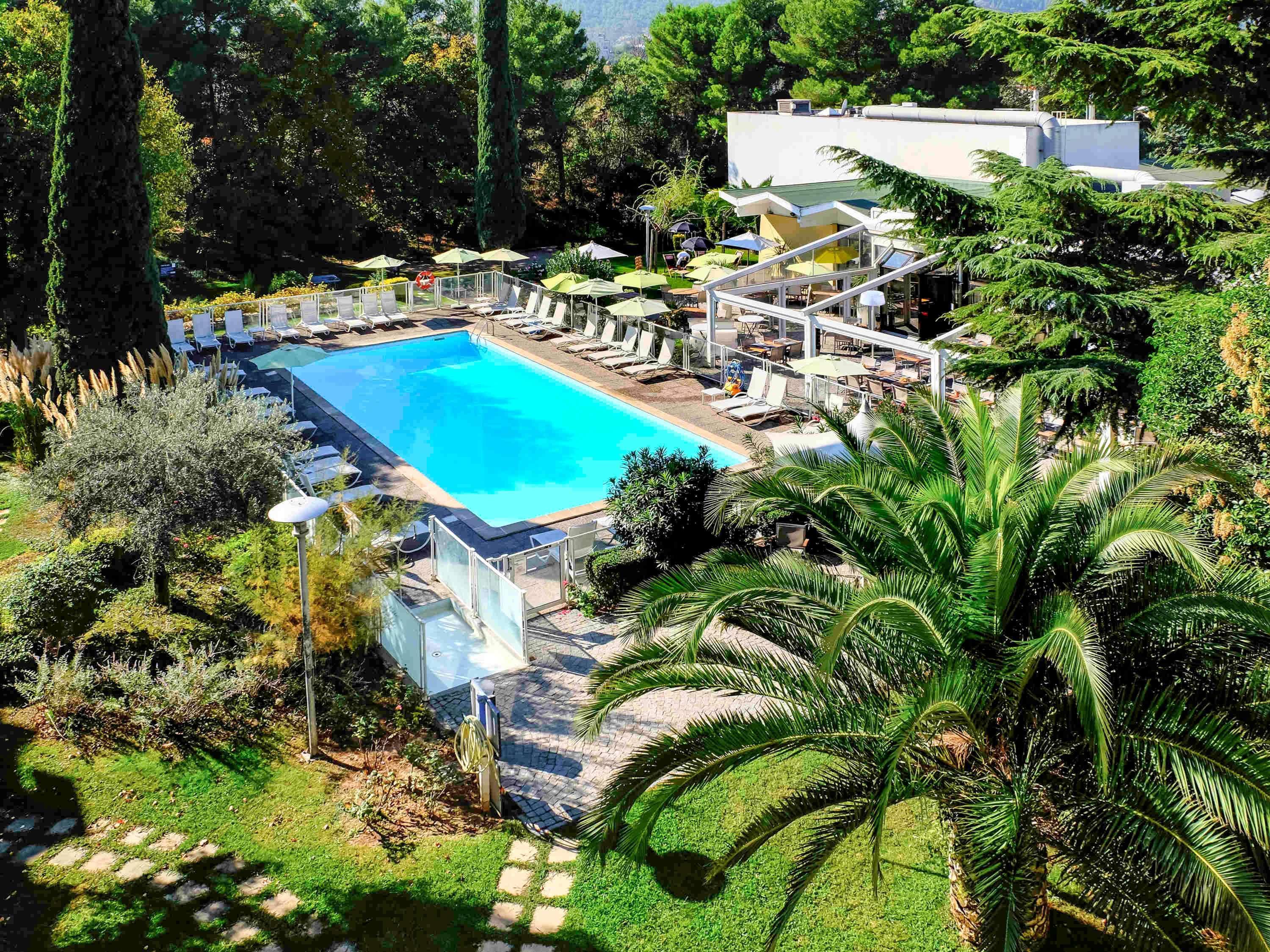 Novotel Marseille Est Porte D'Aubagne Экстерьер фото