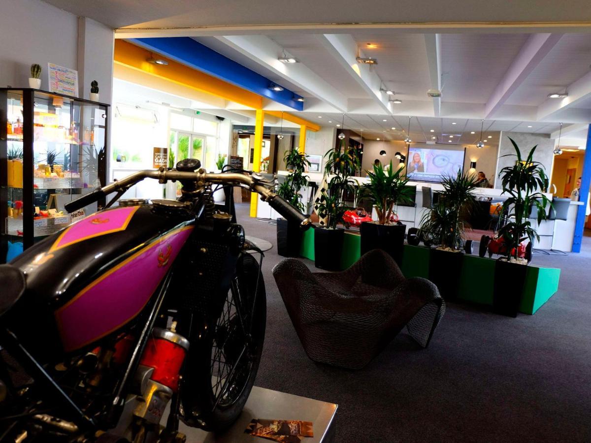 Novotel Marseille Est Porte D'Aubagne Экстерьер фото